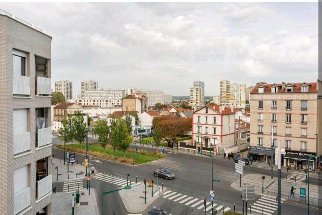 Appartement Au Bord De Seine Épinay-sur-Seine Екстериор снимка